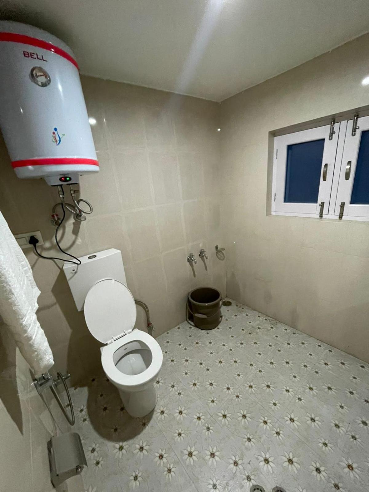 Al Jalal Resort Srīnagar 외부 사진